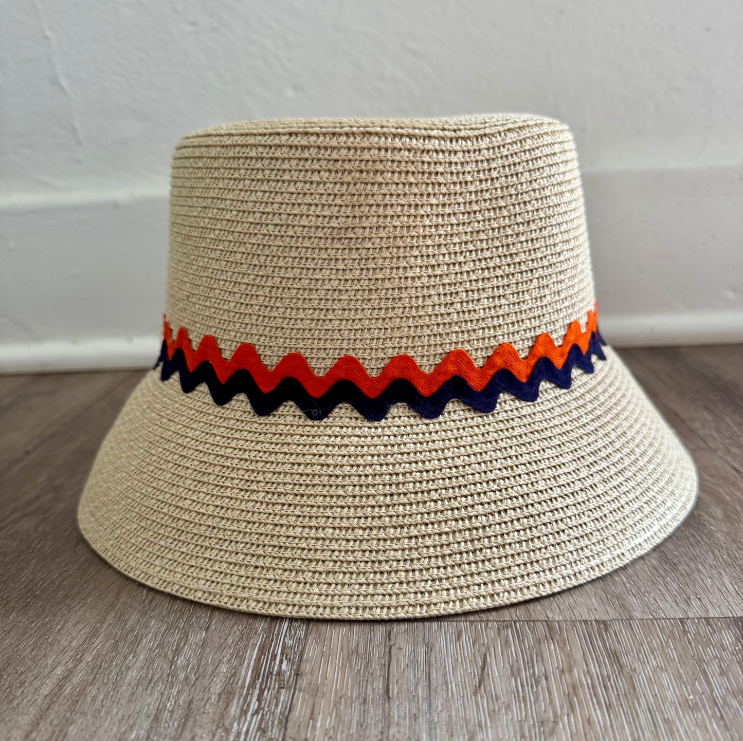 Natural Woven Bucket Hat — Sunset Wave Trim